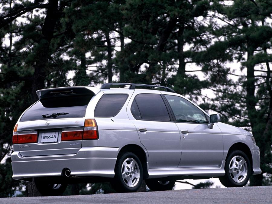  Nissan Rinessa Autech Axis 1997 года  (фото 3 из 5)